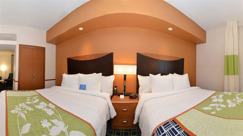 Fairfield Inn&Suites Santa Cruz - Capitola Esterno foto