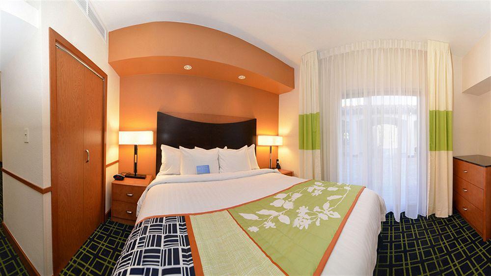 Fairfield Inn&Suites Santa Cruz - Capitola Esterno foto