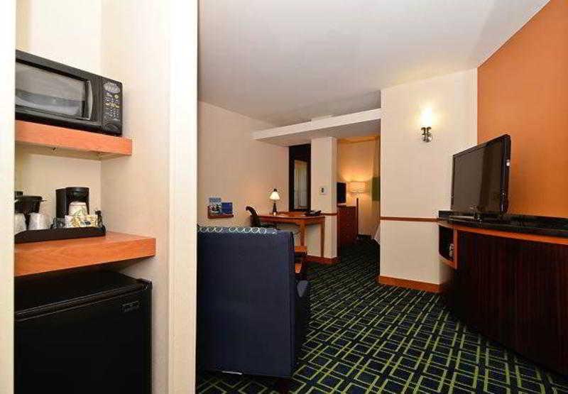 Fairfield Inn&Suites Santa Cruz - Capitola Esterno foto
