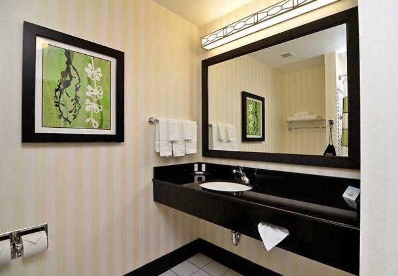 Fairfield Inn&Suites Santa Cruz - Capitola Esterno foto