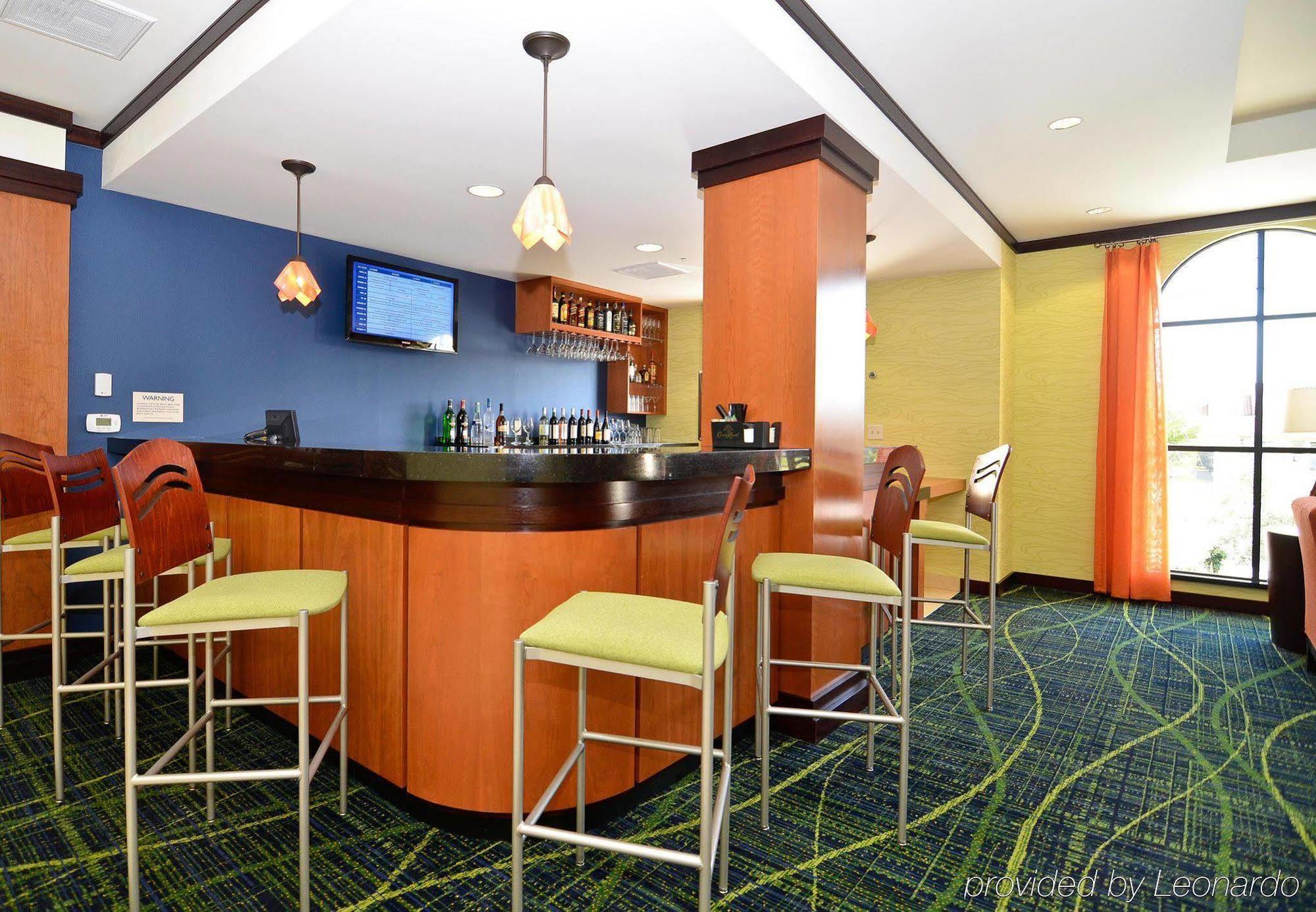 Fairfield Inn&Suites Santa Cruz - Capitola Ristorante foto